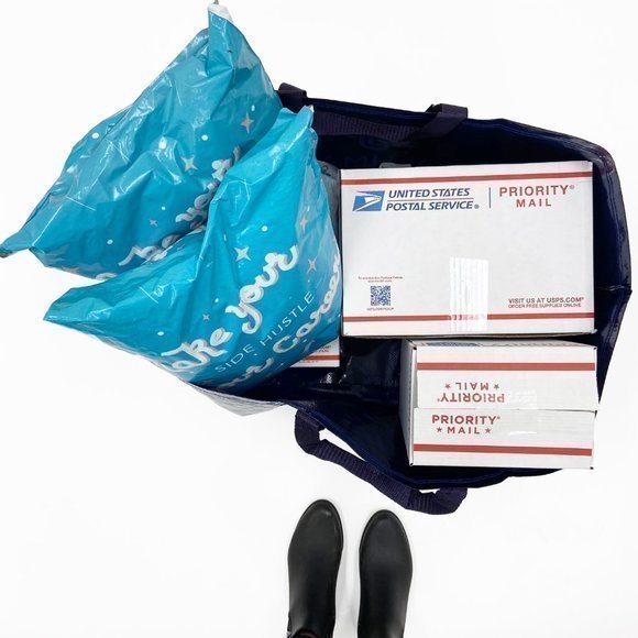 Oversized Double Handle Tote - Picture 8 of 11